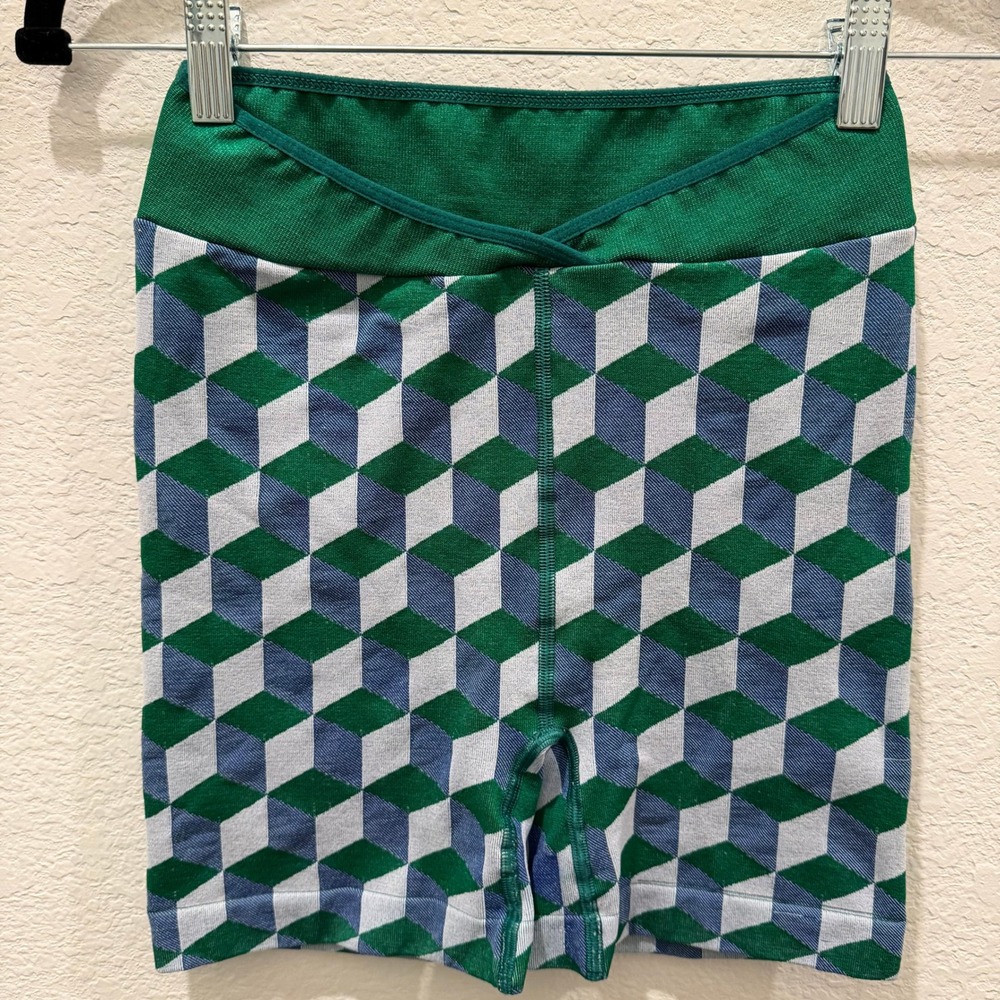 Free People Movement FP Move Geometric Cube Print Crossover V-Waist Shorts S/P